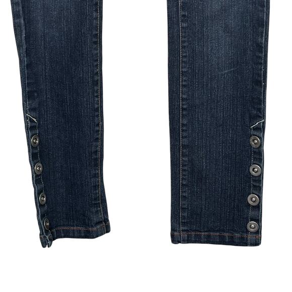 Crest Jeans Skinny Leg Jeans with Snap closure hem zippered pockets Size 7/8 - Picture 3 of 8